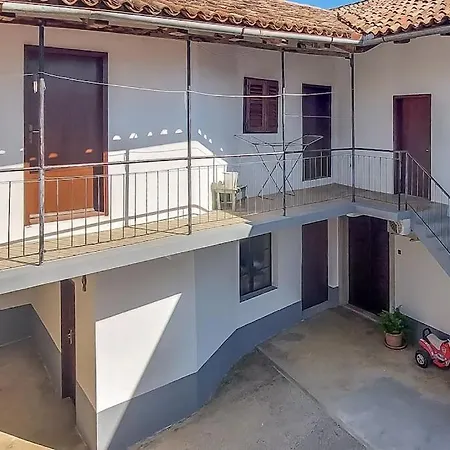 Daire Sea View Karst House With Bikes *